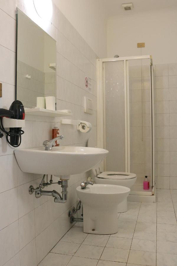 Appartement Le Residenze Della Poetessa à Corsico Extérieur photo