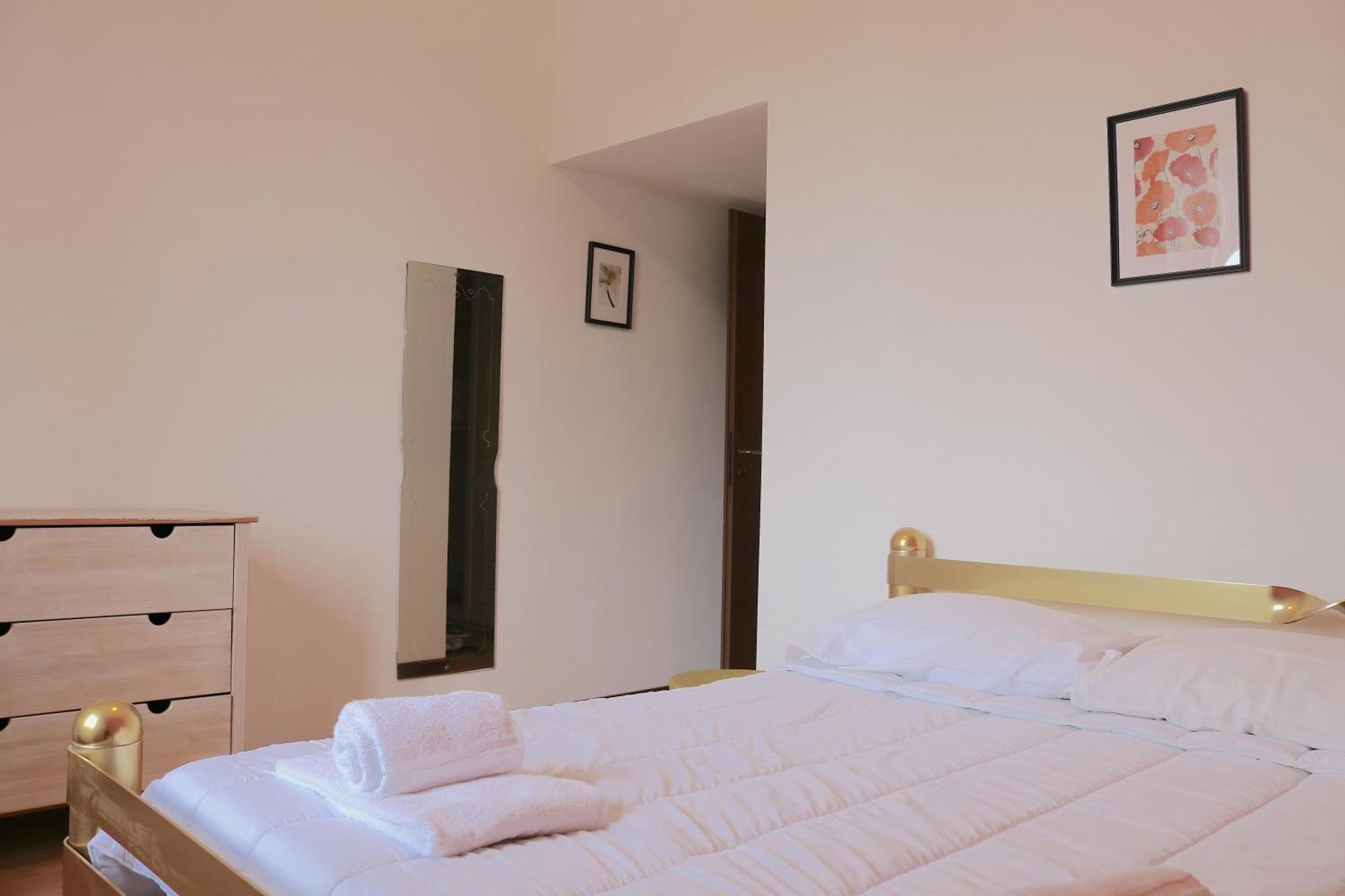 Appartement Le Residenze Della Poetessa à Corsico Extérieur photo
